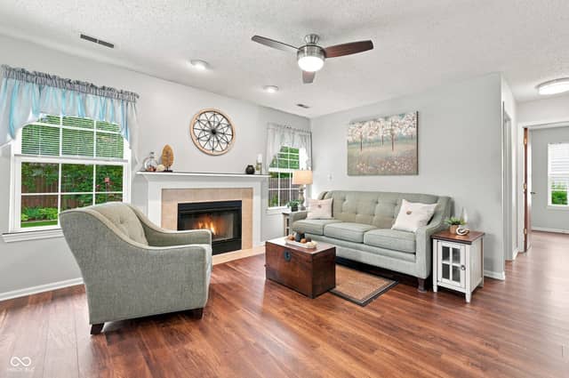 2915 Driving Wind Way, Indianapolis, IN 46268, photo 5 of 25