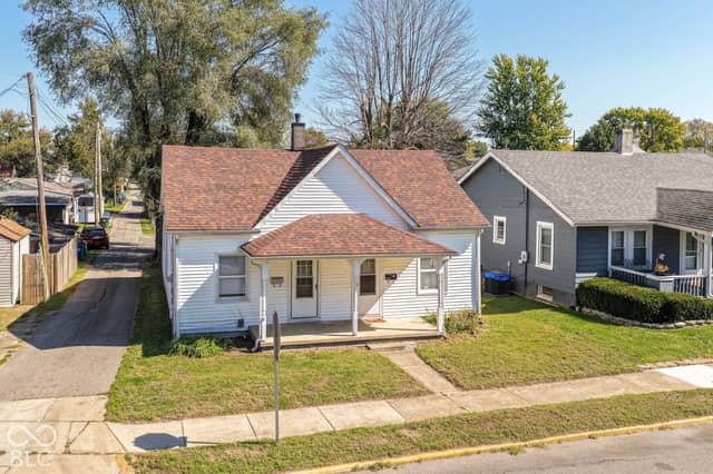 24 Elliott Street, Shelbyville, IN 46176, photo 3 of 24