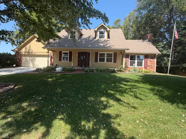 4306 W Fox Ridge Avenue, Greenwood, IN 46143, photo 2 of 36