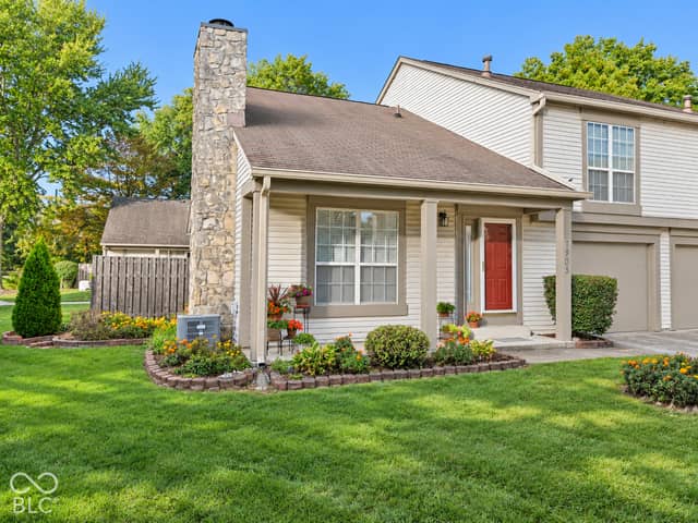 7905 Hunters Path, Indianapolis, IN 46214, photo 2 of 38