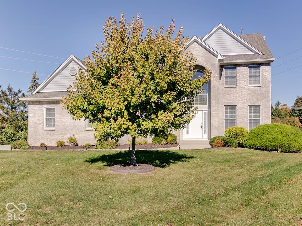 400 Lois Way, Carmel, IN 46032, photo 1 of 59