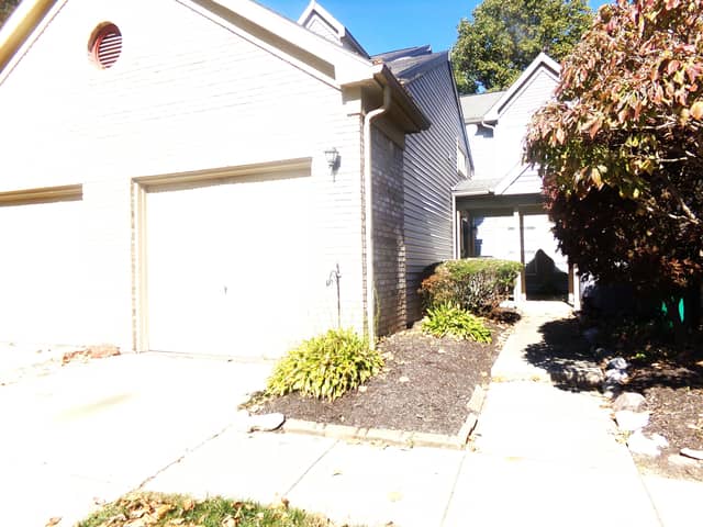 7608 Reflections Drive #5, Indianapolis, IN 46214, photo 3 of 28