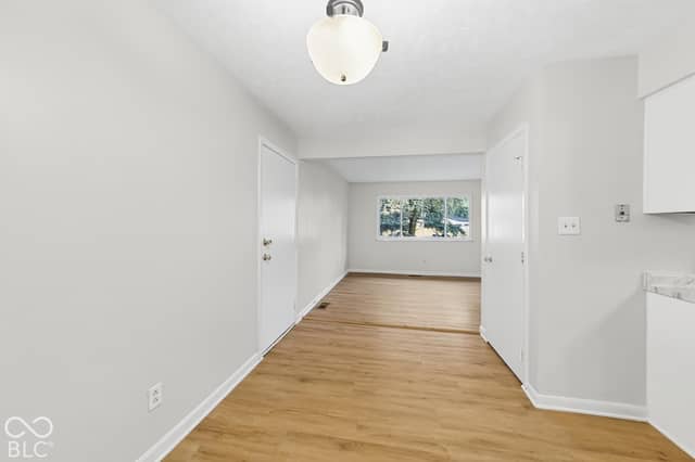 509 Saint John Court N, Beech Grove, IN 46107, photo 4 of 20