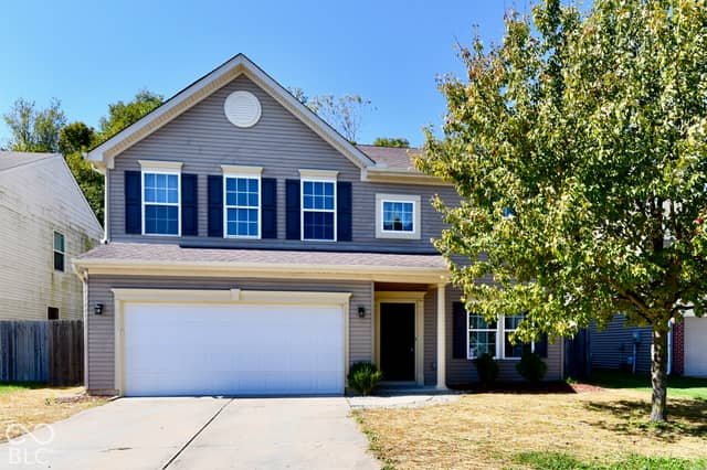 8020 Retreat Lane, Indianapolis, IN 46259, photo 3 of 77