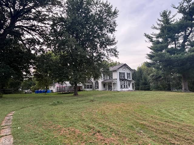 304 Lincoln Street, Williamsport, IN 47993, photo 2 of 27