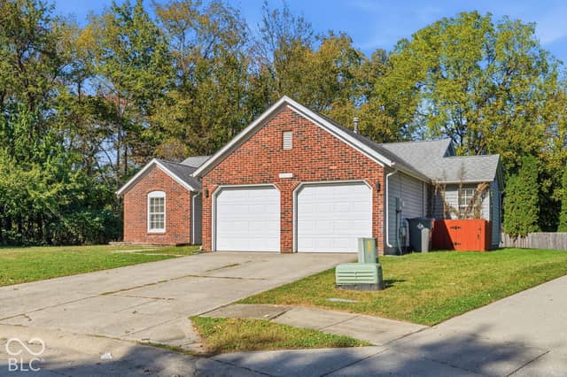 3816 Cologne Court, Indianapolis, IN 46228, photo 2 of 29