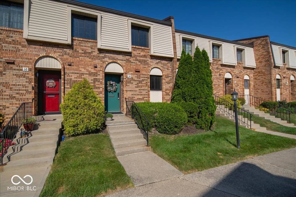 14 Druid Hill Court, Carmel, IN 46032, photo 1 of 24