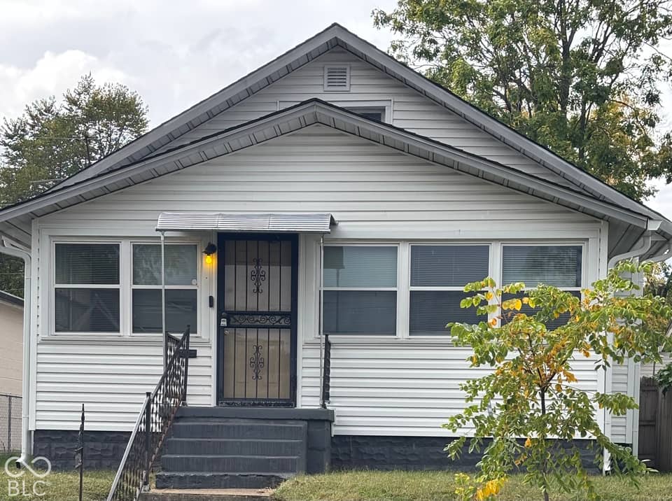 1124 N Sheffield Avenue, Indianapolis, IN 46222, photo 1 of 10