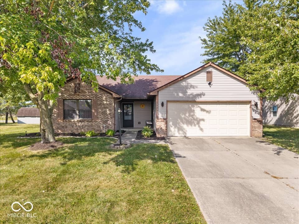 1438 Cumberland Way, Indianapolis