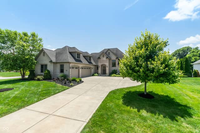 2350 Waterside Circle, Avon, IN 46123, photo 2 of 39