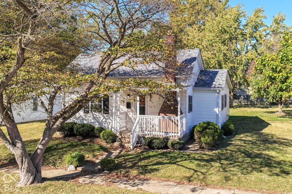 1614 S F Street, Elwood, IN 46036, photo 1 of 33