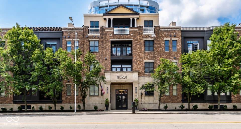 355 E Ohio Street #201, Indianapolis