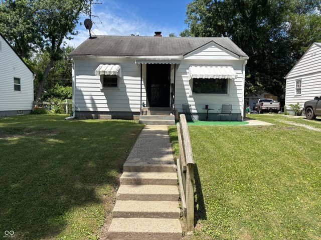 3352 Wallace Avenue, Indianapolis, IN 46218, photo 2 of 19