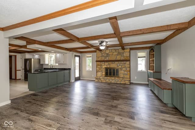 1608 Friendship Drive, Indianapolis, IN 46217, photo 4 of 29