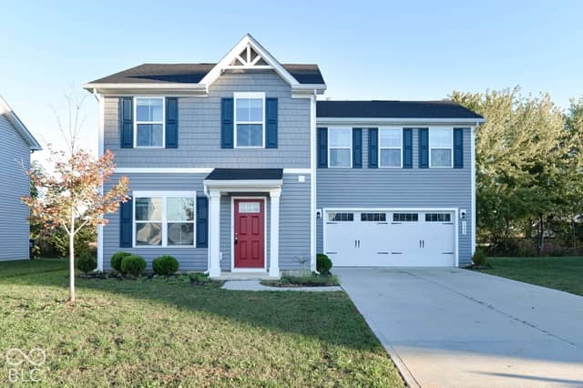 1392 Cascades Drive, Greenfield, IN 46140, photo 3 of 30