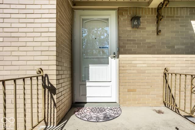 5280 E Fall Creek Parkway North Drive, Indianapolis, IN 46220, photo 5 of 28