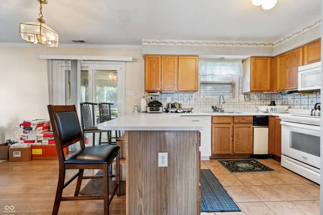 2215 Ring Necked Drive, Indianapolis, IN 46234, photo 4 of 28