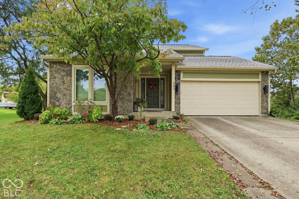 7275 Monon Court, Indianapolis, IN 46256, photo 1 of 44