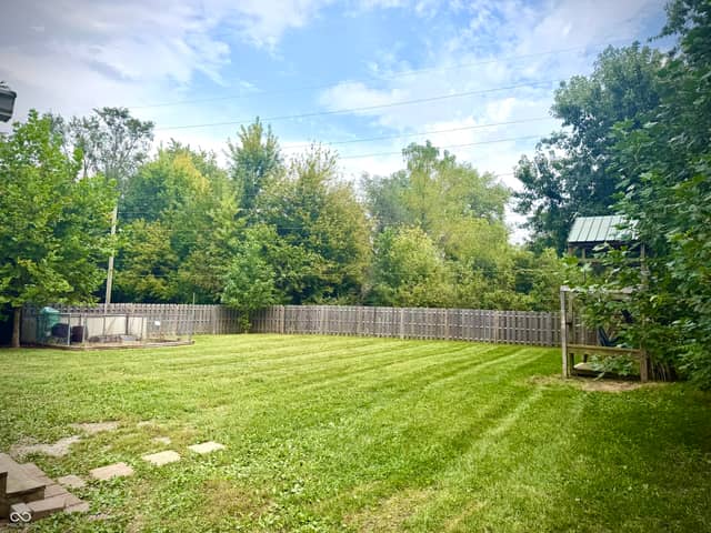 1125 Helena Drive, Lebanon, IN 46052, photo 5 of 22