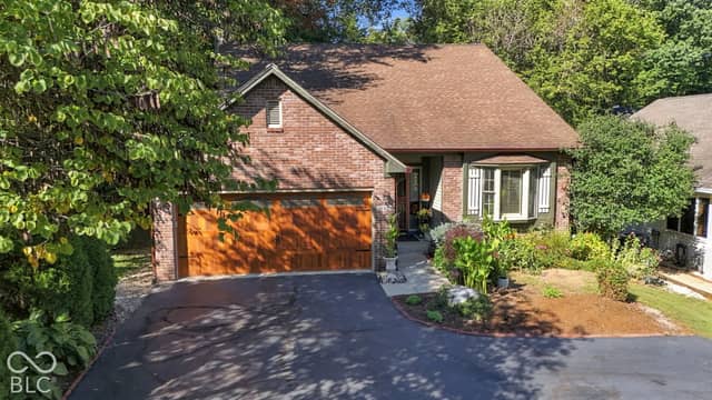 650 W Oak Street, Zionsville, IN 46077, photo 4 of 20