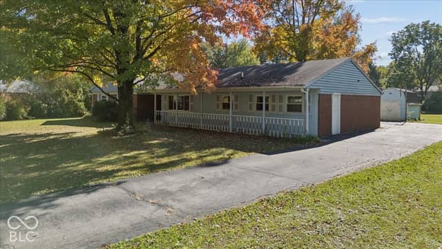 1749 W 73rd Place, Indianapolis, IN 46260, photo 3 of 30