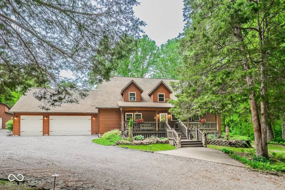 8825 W Evans, Bloomington