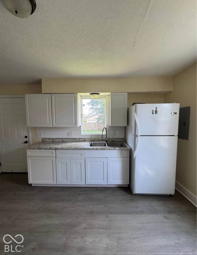 1609 Harlan Street, Indianapolis, IN 46203, photo 5 of 11