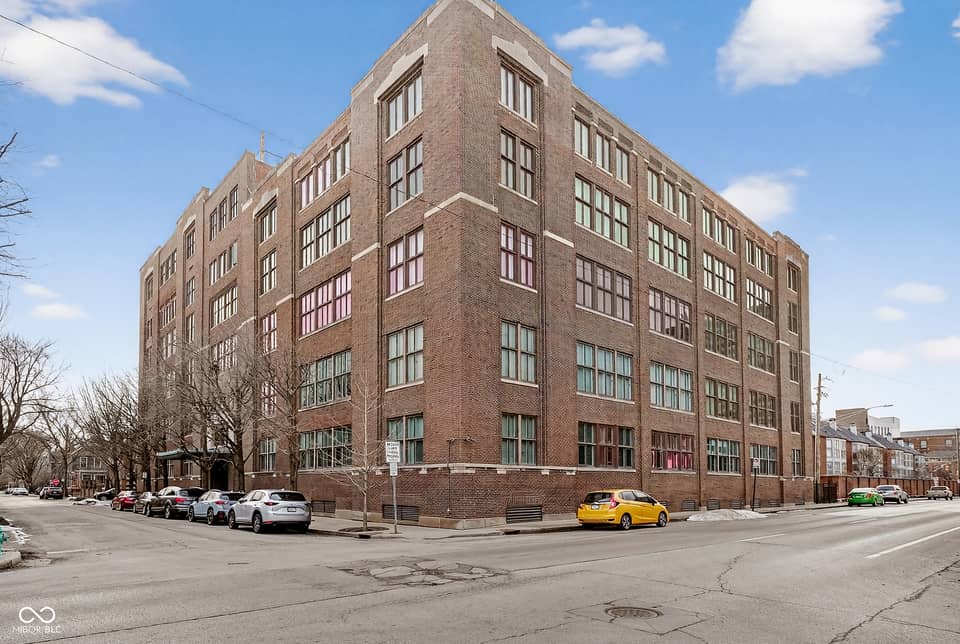 430 N Park Avenue #101, Indianapolis, IN 46202, photo 1 of 28