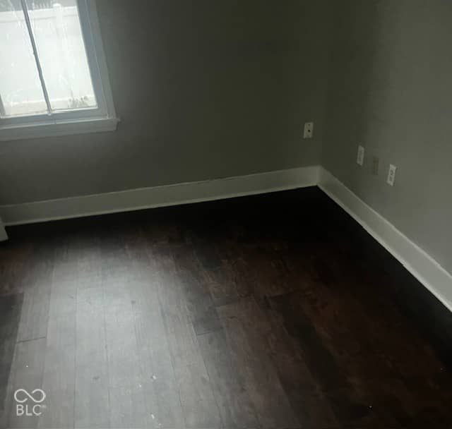 209 W 7th Street, Seymour, IN 47274, photo 3 of 7