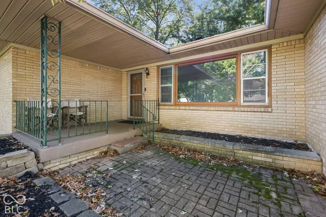 7119 W Lockerbie Drive, Indianapolis, IN 46214, photo 5 of 46