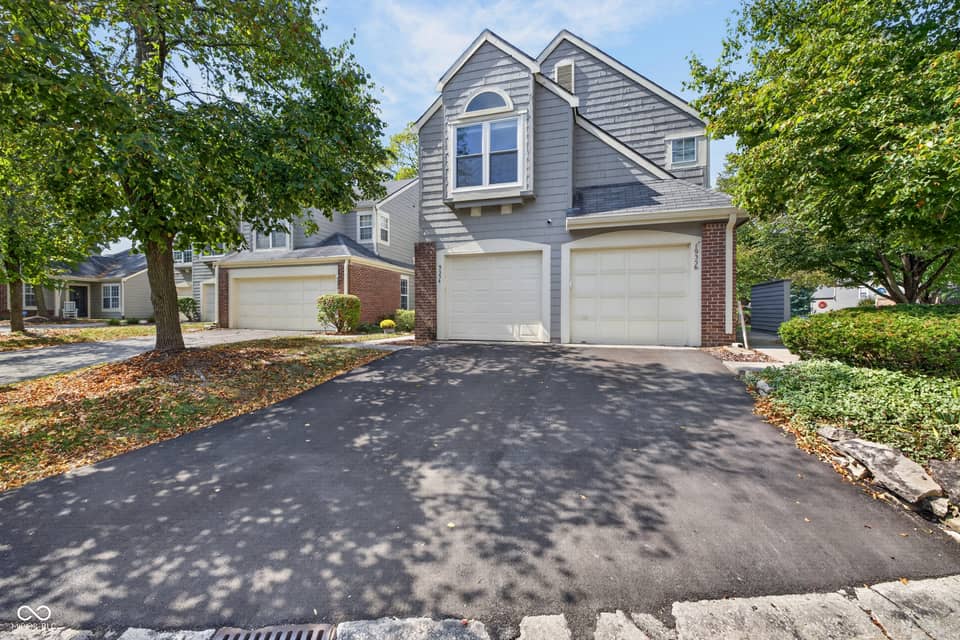 9354 Aberdare Drive, Indianapolis, IN 46250, photo 1 of 35