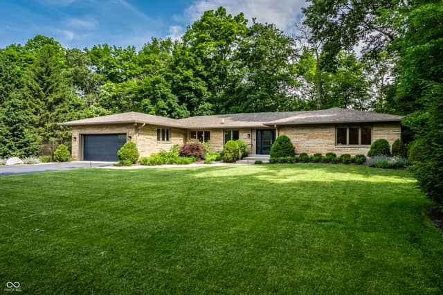 7548 Morningside Drive, Indianapolis, IN 46240, photo 2 of 43