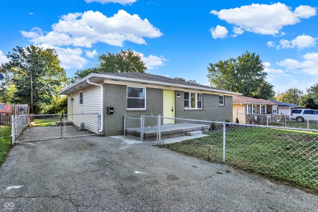 2509 S State Avenue, Indianapolis, IN 46203, photo 3 of 42