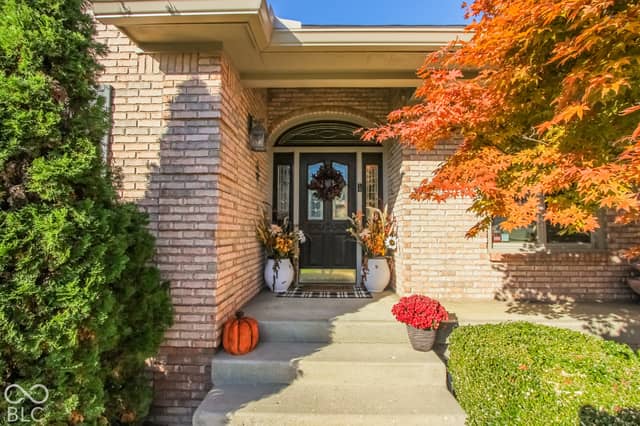 6432 Bentworth Way, Indianapolis, IN 46237, photo 4 of 79