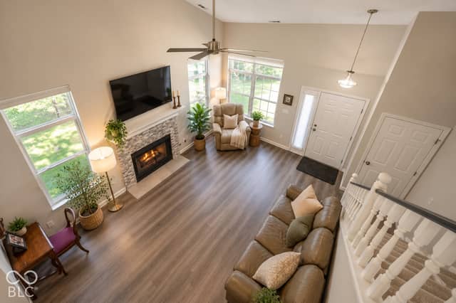7591 Sycamore Grove, Indianapolis, IN 46260, photo 3 of 42