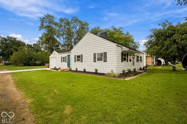 2917 15th Street, Columbus, IN 47201, photo 4 of 19
