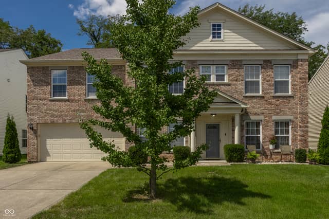 5854 Skyward Lane, Indianapolis, IN 46234, photo 4 of 52