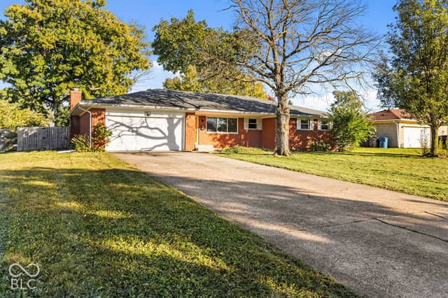 5411 N Kenmore Road, Indianapolis, IN 46226, photo 3 of 51