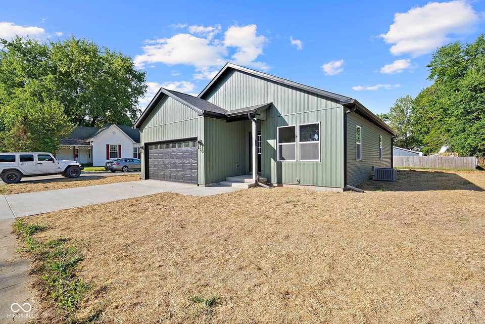 404 N Leavitt Street, Brazil, IN 47834, photo 1 of 37