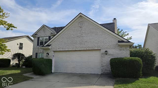 10737 Emery Way, Fishers, IN 46037, photo 3 of 31