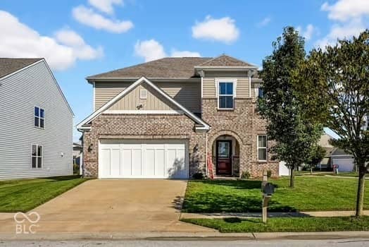 2262 Creekland Creek, Columbus, IN 47201, photo 1 of 30