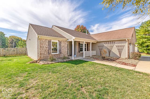 7203 Oakview Drive, Avon, IN 46123, photo 5 of 44