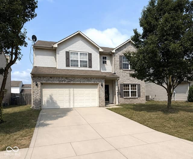 7528 Pipestone Drive, Indianapolis, IN 46217, photo 2 of 33