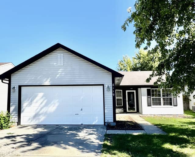 6119 Rocky River, Indianapolis, IN 46221, photo 3 of 21