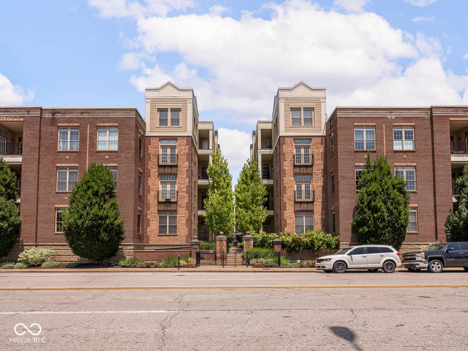 450 E Ohio Street #316, Indianapolis