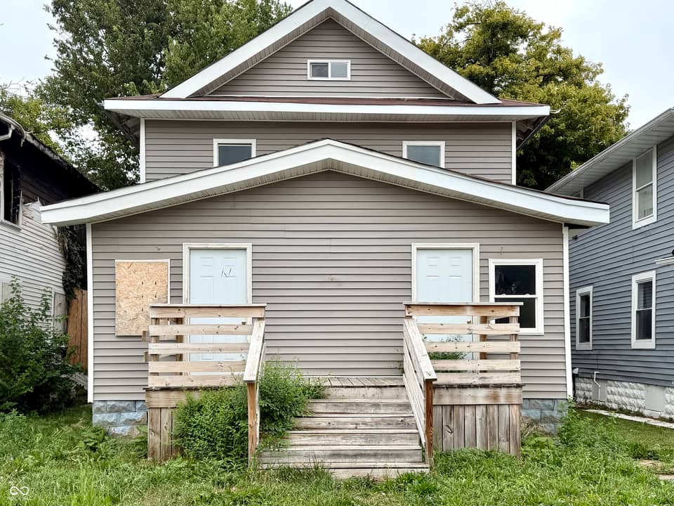 2942-2944 E Michigan Street, Indianapolis