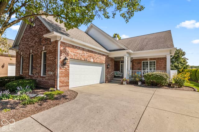 8139 Heyward Drive, Indianapolis, IN 46250, photo 2 of 59