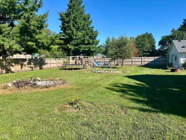 105 Walnut, Sulphur Springs, IN 47388, photo 5 of 17