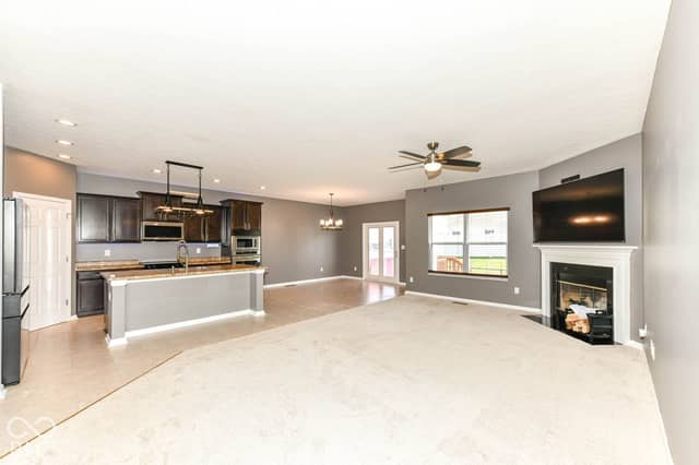 4119 Abigail Way, Indianapolis, IN 46239, photo 4 of 33