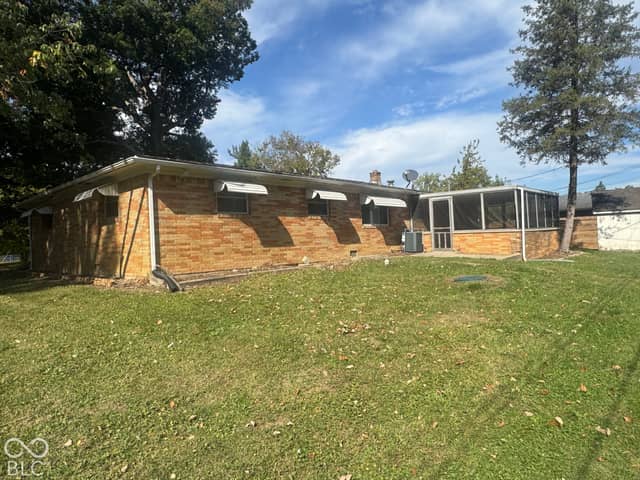 2905 Shady Oak, Indianapolis, IN 46229, photo 5 of 13